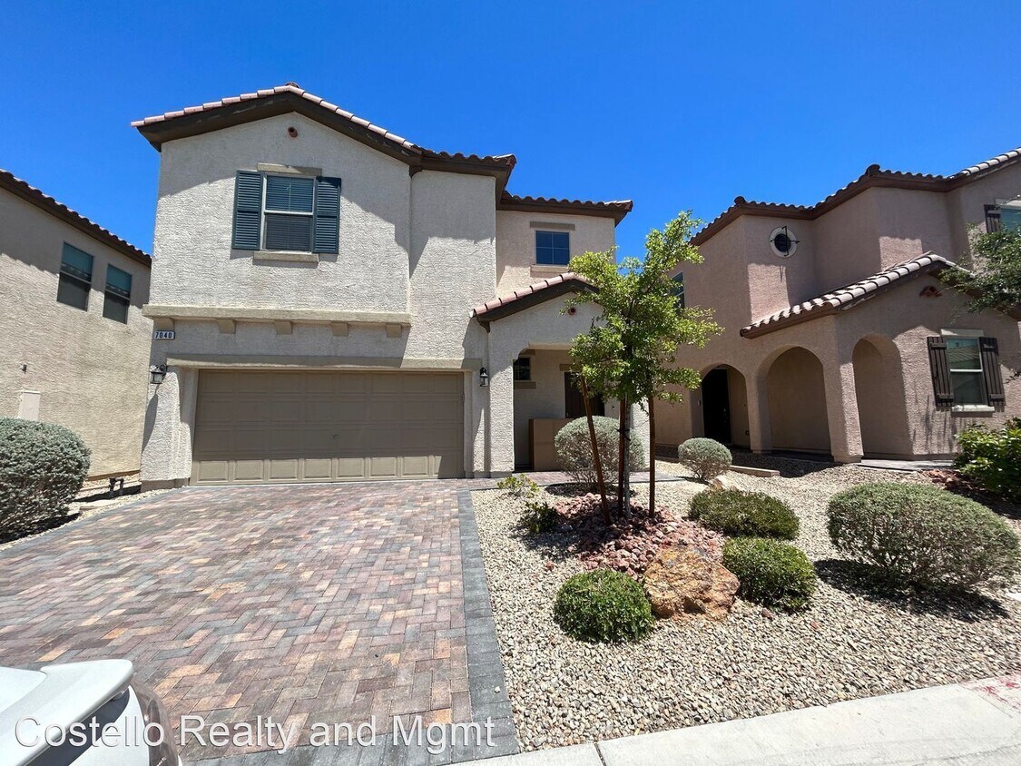 Primary Photo - 3 br, 2.5 bath House - 7040 Claythorn
