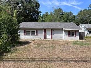 Building Photo - 65 Beach Pond Rd