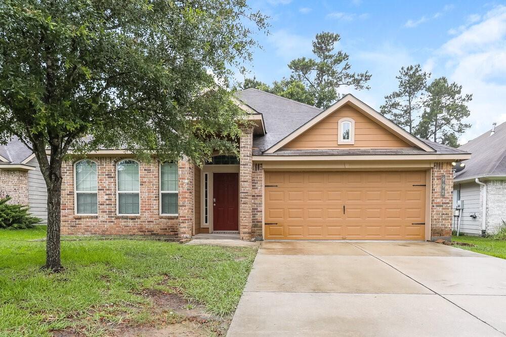 Foto principal - 992 Northampton Dr