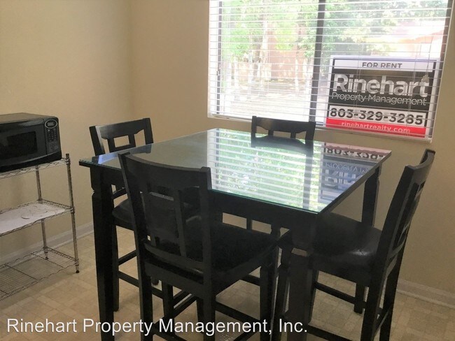 Foto del edificio - 1448 Riverwood Ct