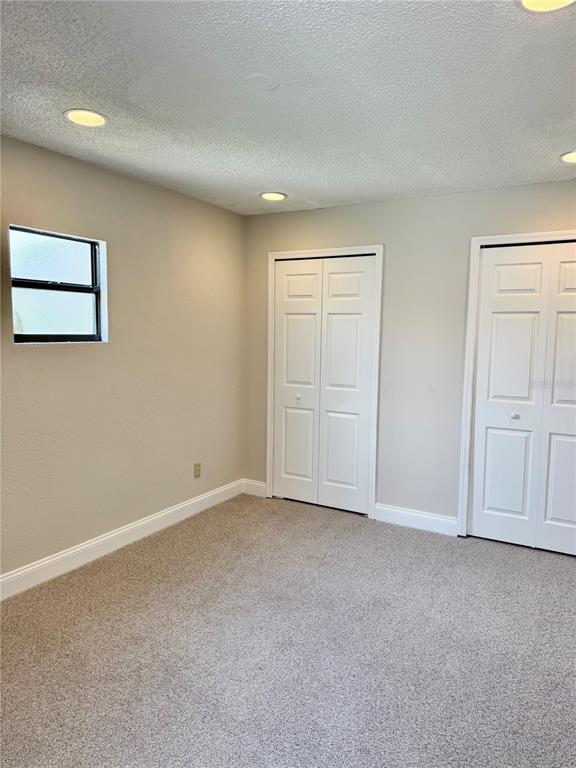 Building Photo - 633 Desoto Dr