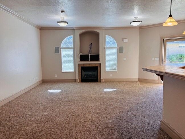 Building Photo - 409 Cobblestone Dr