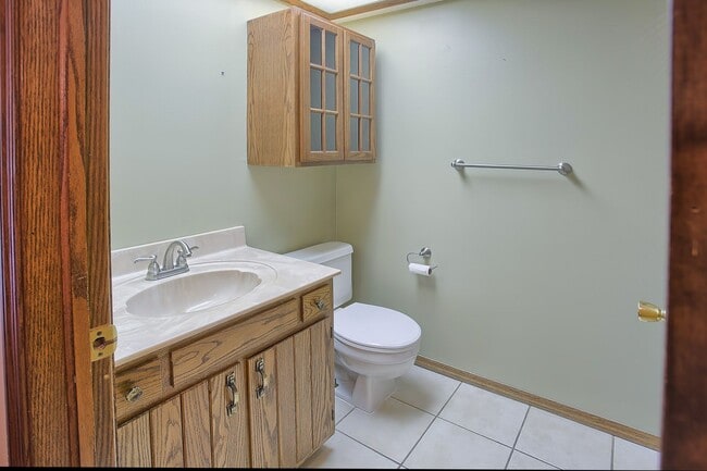 Foto del edificio - 2 Bedroom, 1.5 Bathroom Condo (AVAILABLE S...