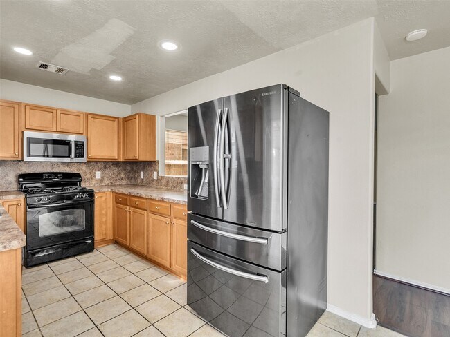 Foto del edificio - 10914 View Pointe Ln
