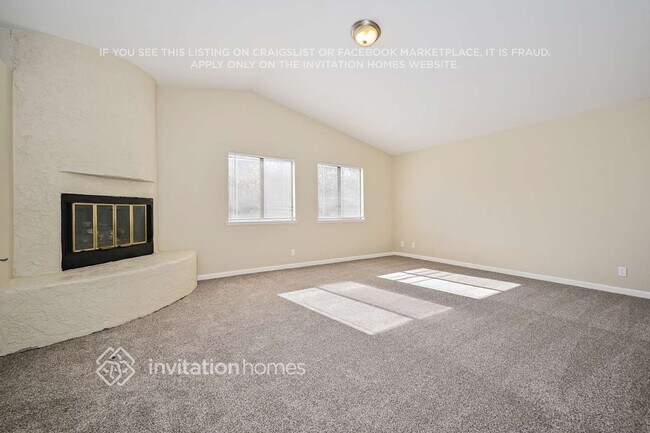 Foto del edificio - 4640 Vitrina Ln