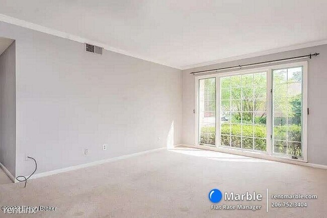 Foto del edificio - 2 br, 2 bath Condo - 509 Highwood Dr