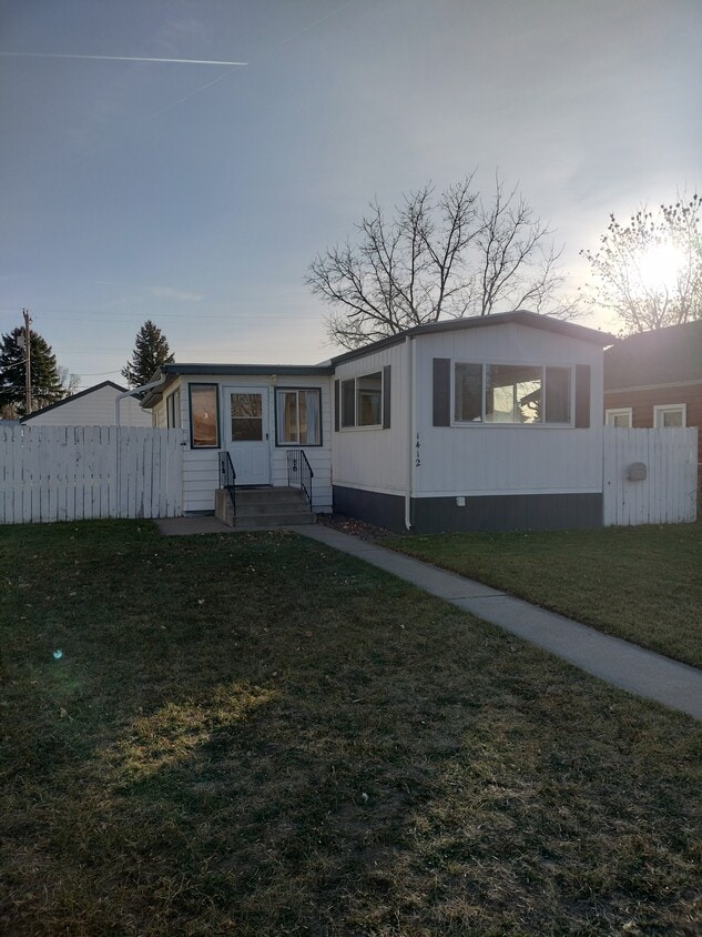 Foto principal - 1412-1411 11th Ave S