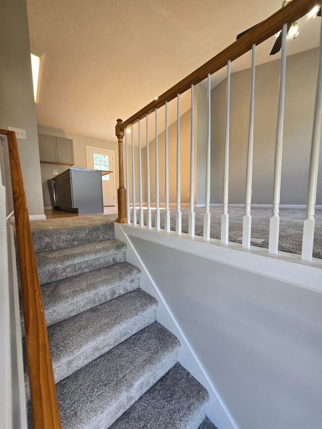 Building Photo - Charming 3 Bedroom Home in Historic Jonesb...