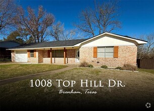 Building Photo - 1008 Top Hill Dr