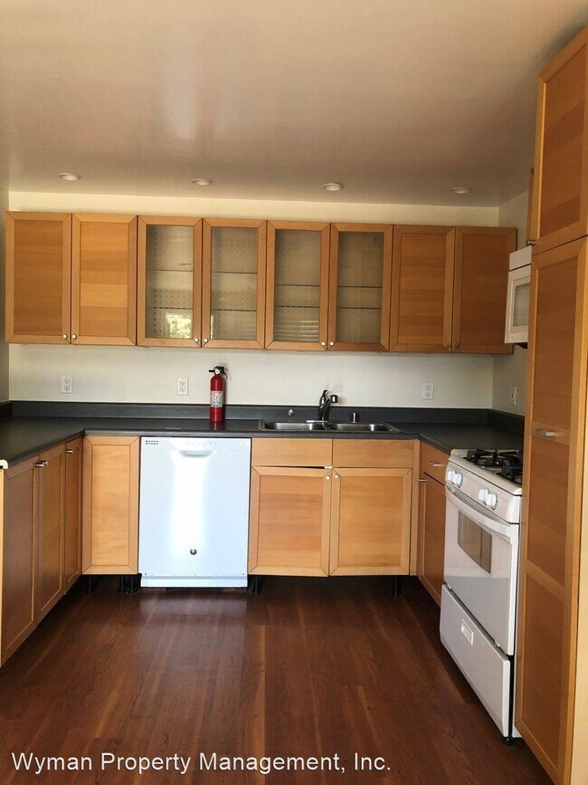 Foto del edificio - 1025 McKenzie Dr