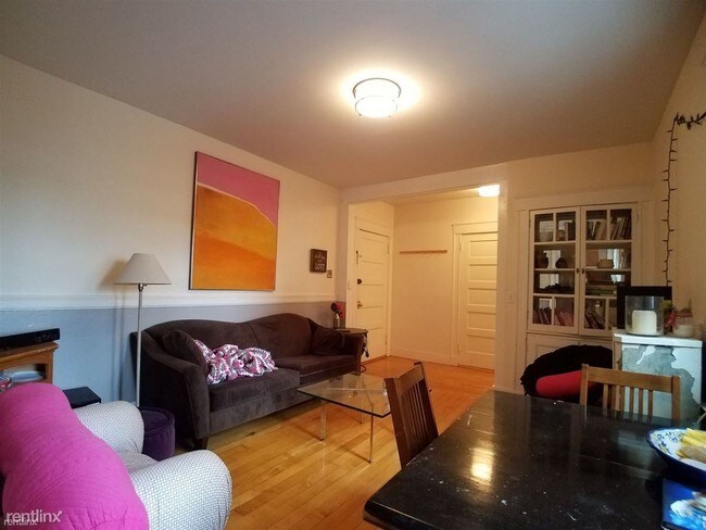 Building Photo - 3 br, 1 bath  - 1925 Massachusetts Ave