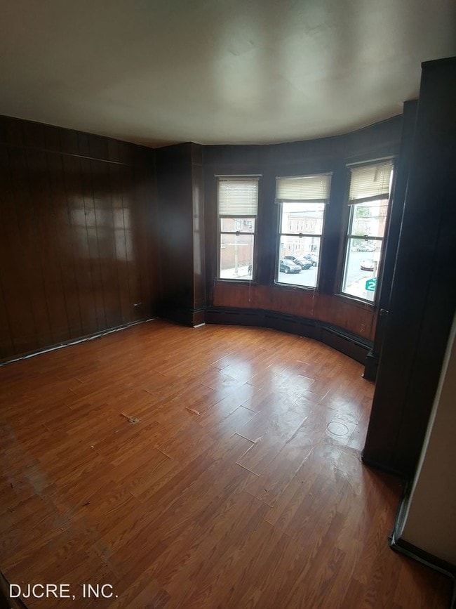 Building Photo - 2251 S 22nd St