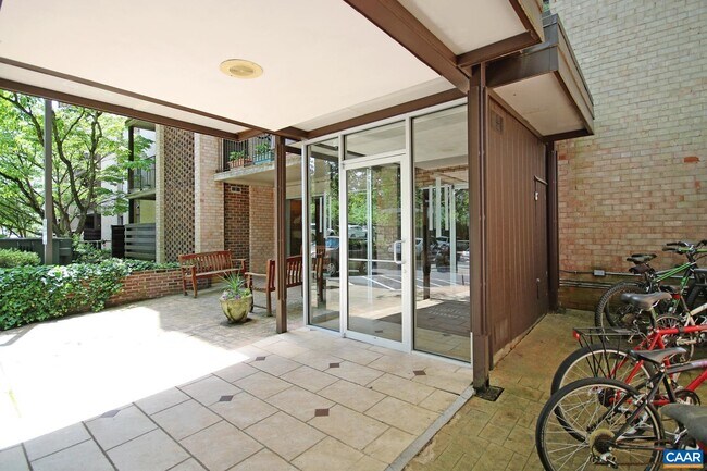 Foto del edificio - 511 1st St N