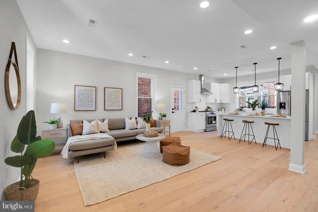 Foto principal - 227 S St NW