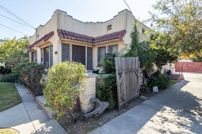Building Photo - 5927 Corona Ave
