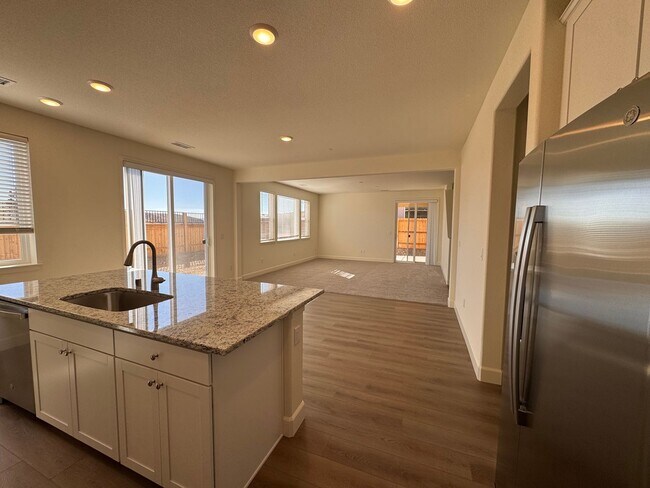 Foto del edificio - Brand-New 2026 Construction | 3-Bedroom | 2.5-Bath | 3-Car Tandem Garage-Lesley Reilly Property