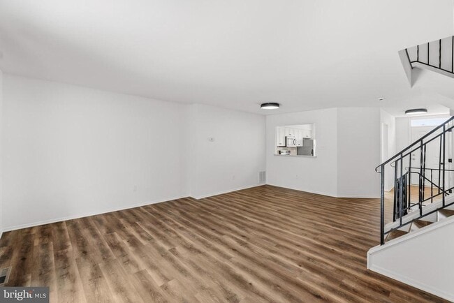 Building Photo - 6096 Majors Ln