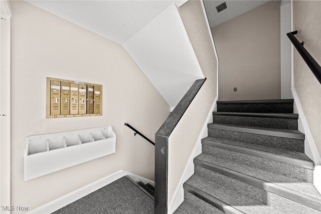 Foto del edificio - 21044 Southbend Cir