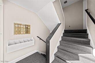 Building Photo - 21044 Southbend Cir