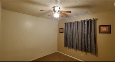 Building Photo - 4749 E Ridge Creek Dr