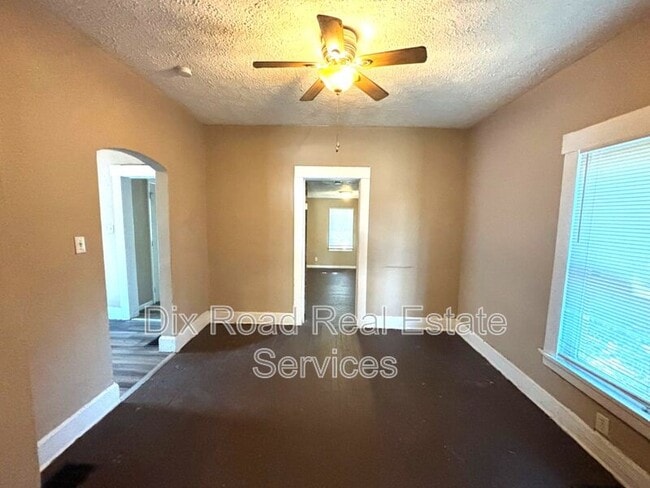 Foto del edificio - 2204 Hill Ave