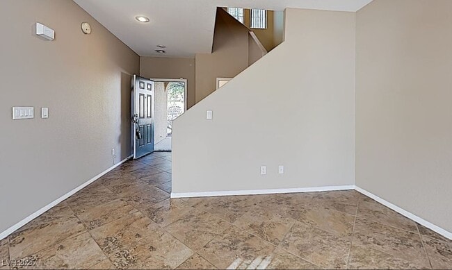 Building Photo - 3313 Carefree Beauty Ave