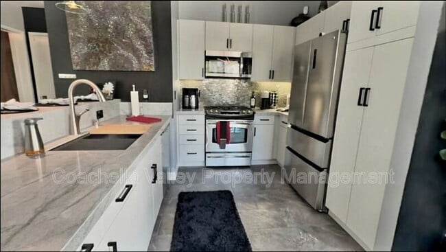 Foto del edificio - 3601 Melody Ln