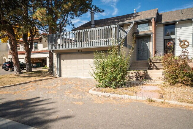 Foto del edificio - 4887 Old Post Cir