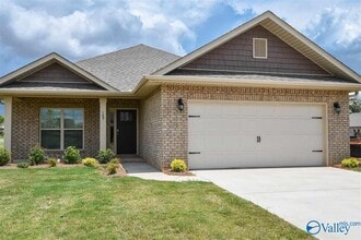 Building Photo - 109 River Haven Dr