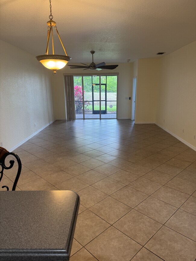 Living Room - 224 Fairway Isles Ln