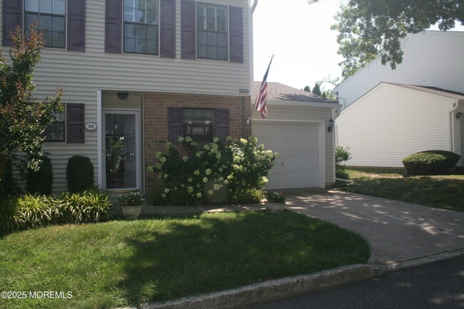 Building Photo - 35 Apple Dr
