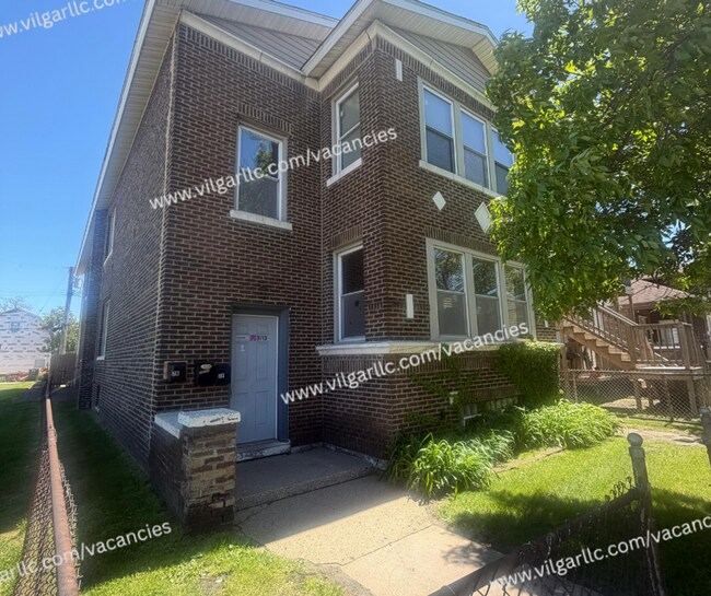 Foto del edificio - 3713 Hemlock St