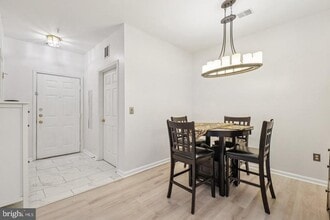 Building Photo - 11322 Westbrook Mill Ln