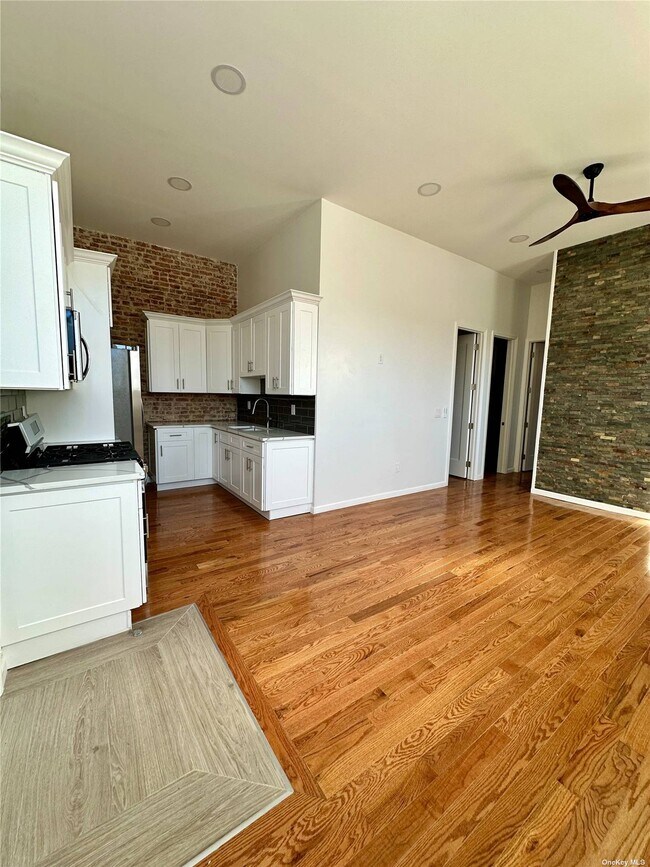 Foto del edificio - 207 Cooper St