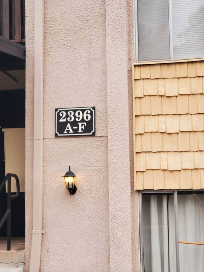 Building Photo - Open House Wednesday 02/22/2026 from 5:30 PM to 6:00 PM