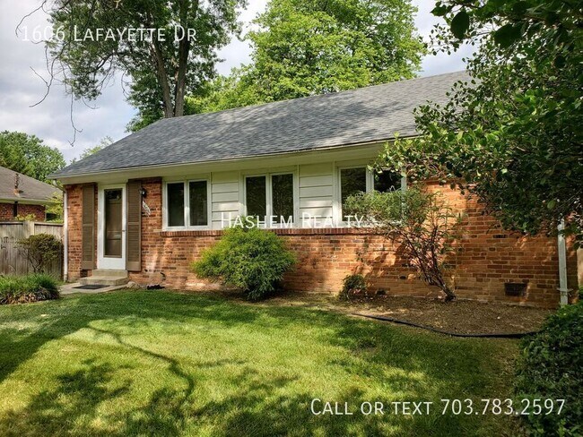 Foto del edificio - 1606 Lafayette Dr