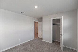 Building Photo - 4026 Andreas Mdw Ln