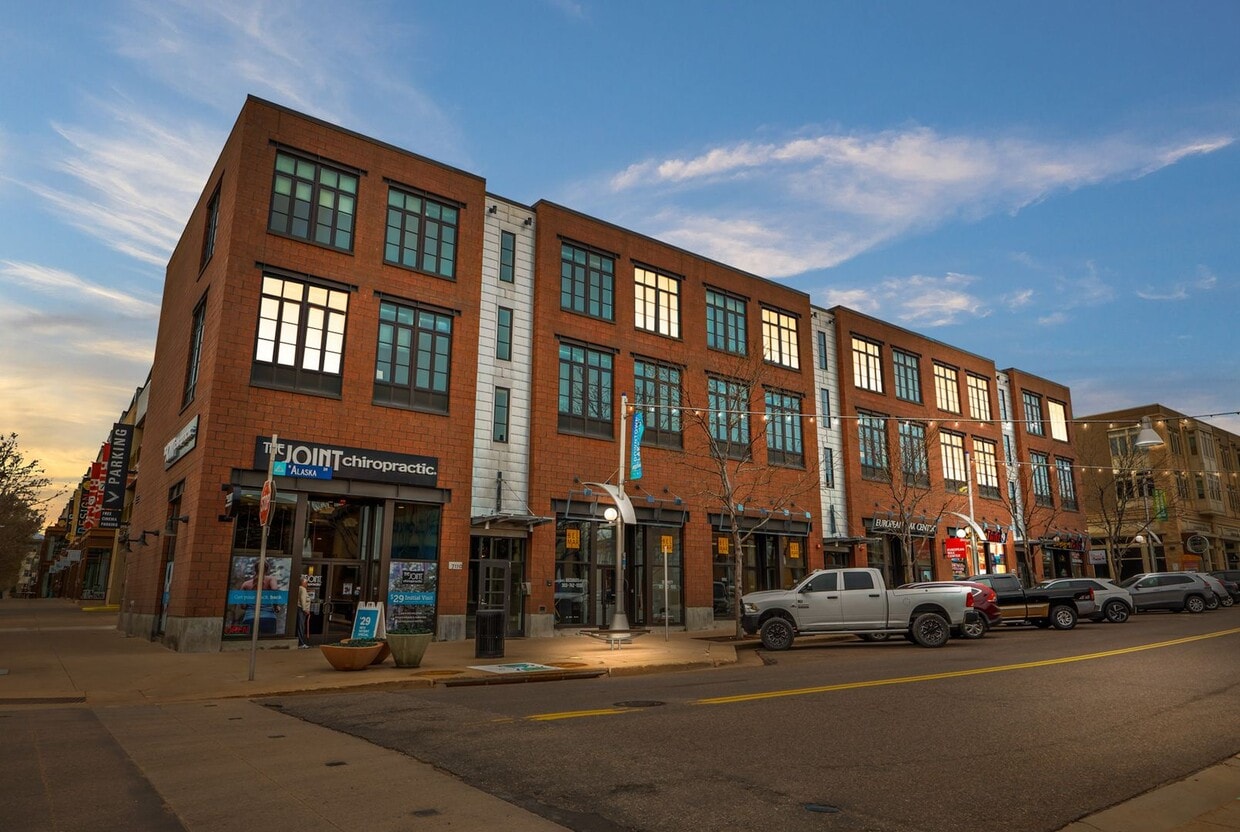 Upscale condo in Belmar Commons - Upscale condo in Belmar Commons