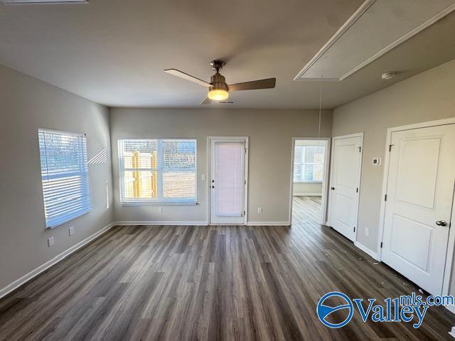 Foto del edificio - 126 Foster Wy Dr