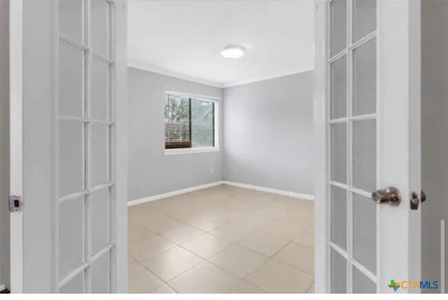 Foto del edificio - 9839 Walnut St