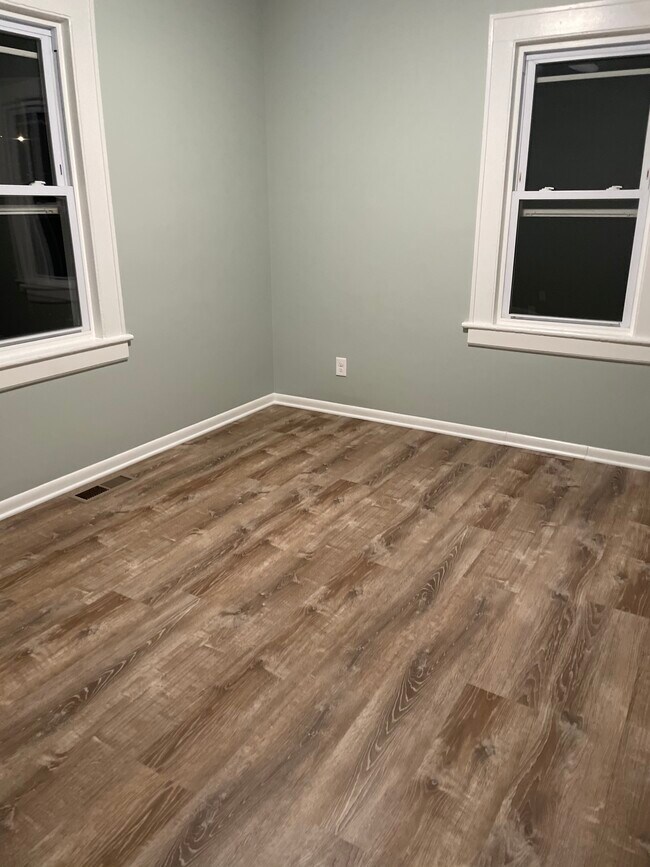 83 Seaview Ter Unit 1, Bridgeport, CT 06605 83 Seaview Ter Bridgeport