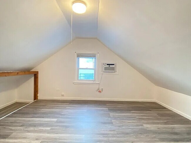 Foto del edificio - 34 E 7th St