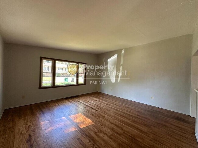 Foto del edificio - 2783-2785 Brown St