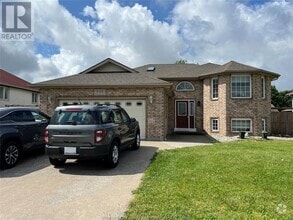 Building Photo - 709 Havens Dr