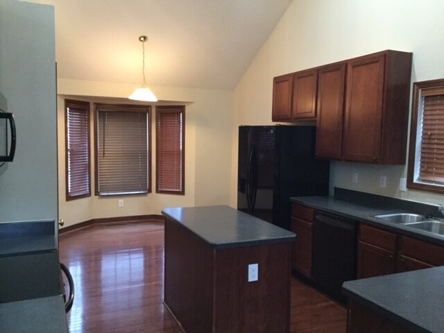 Foto del edificio - 8484 Flowering Cherry Dr