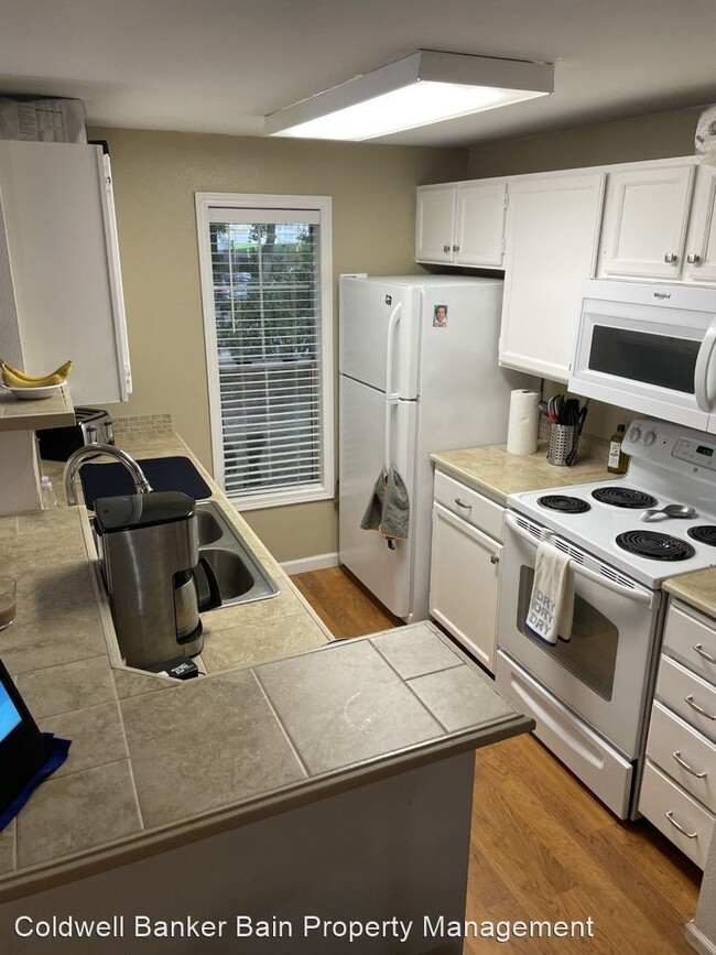 Foto del edificio - 2 br, 2 bath House - 7602 Concord Lane N.E...