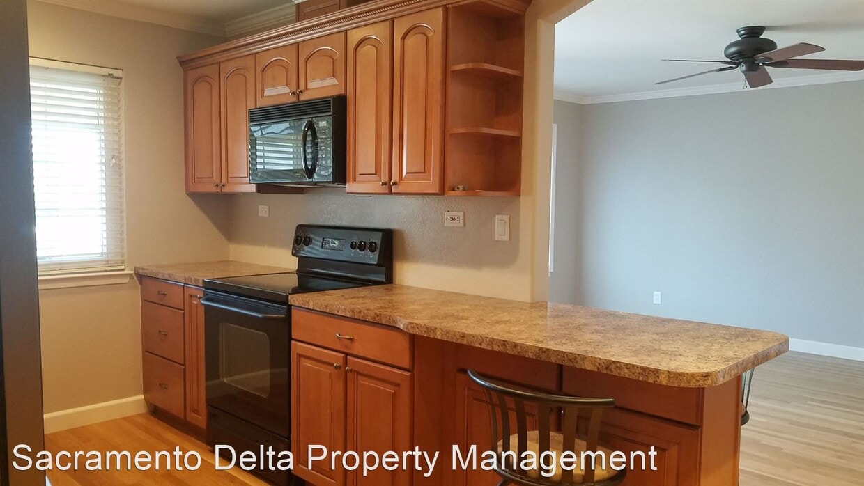 Primary Photo - 3 br, 2 bath House - 6821 Anchor Circle -