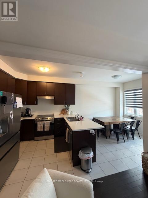 Building Photo - 373 Skinner Rd