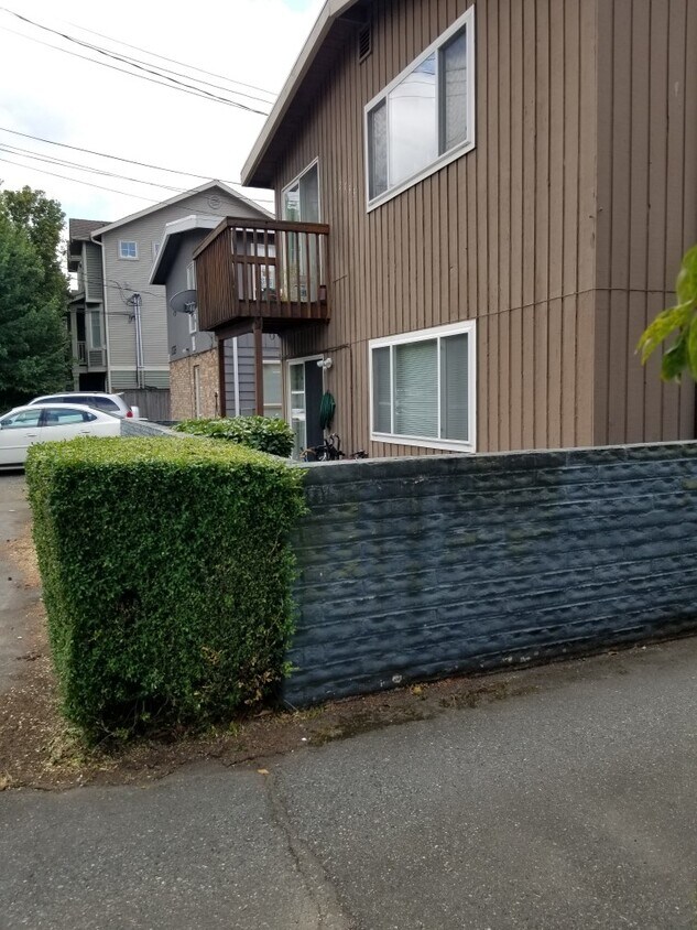 Foto principal - 12733 Greenwood Ave N