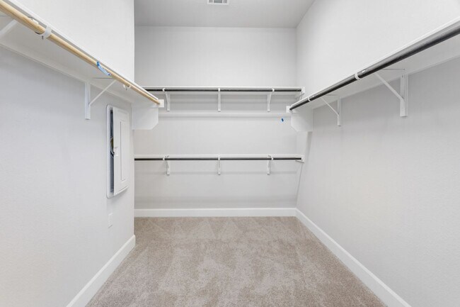 Building Photo - 206 Abbeyville Walk